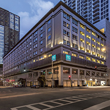 AC Hotels by Marriott Chicago Downtown Building